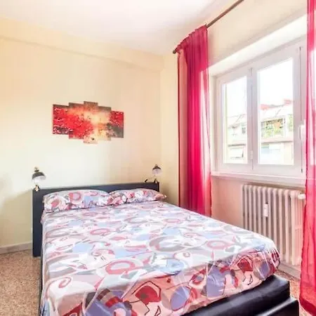 Апартаменты Gazhometro Apartment *